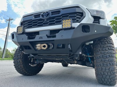 Backwoods_Hybrid_Front_Bumper_4G_Tacoma (2).jpg