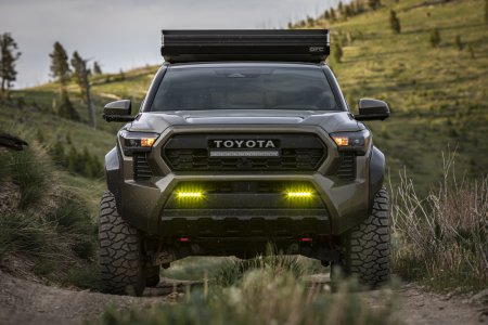 Amber_Fog_Lights_4th_Gen_Tacoma.jpg