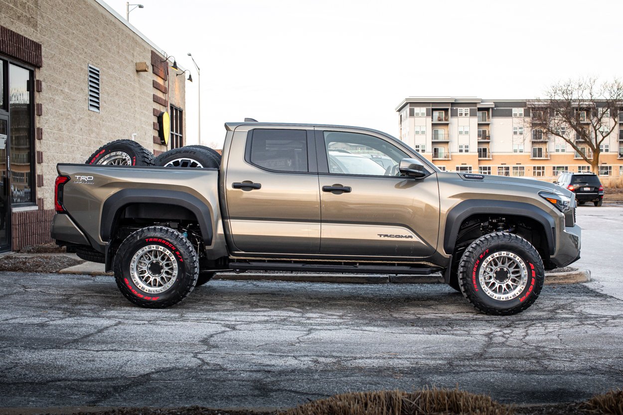 Lock_Off_Road_Machined_Combat_Wheels_Arroyo_Tamarock_RT-7.jpg