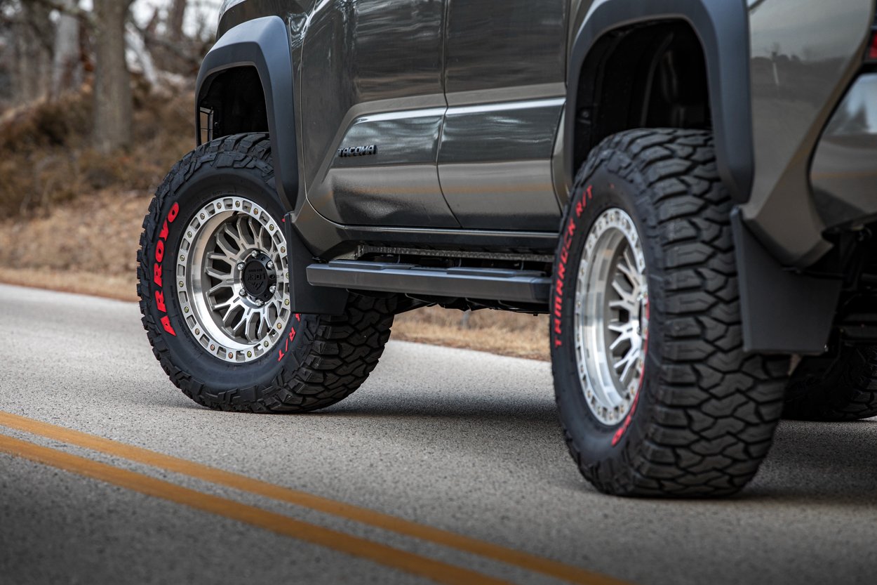 Lock_Off_Road_Machined_Combat_Wheels_Arroyo_Tamarock_RT.jpg