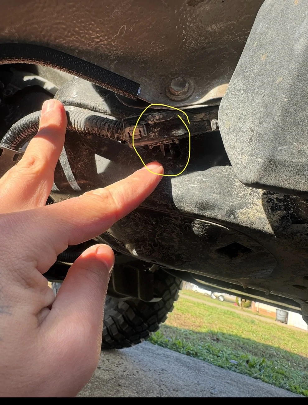 2024 Tacoma How to: Relocating the Sway Bar Disconnect Harness to Fit Larger Tires IMG_1442